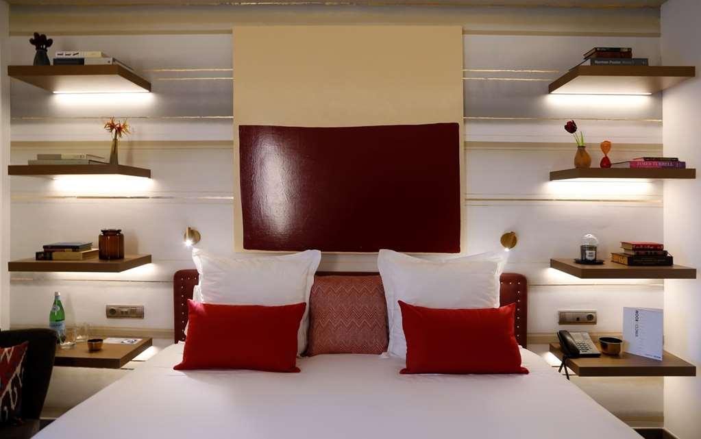 Vincci Mae Hotel Barcelona Room photo